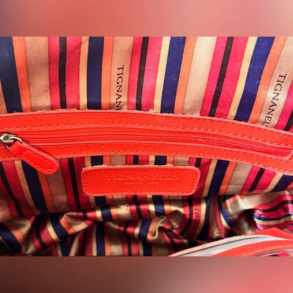TIGNANELLO CORAL COLORED HANDBAG